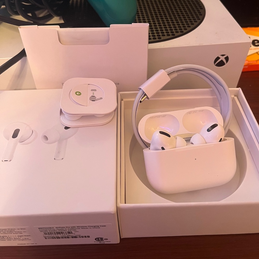 Air pods